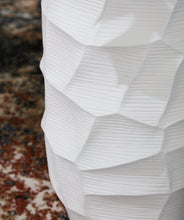 Load image into Gallery viewer, Patenleigh Vase - 46 Furniture and Mattress Gallery
