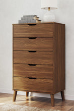 Load image into Gallery viewer, Fordmont Chest of Drawers - 46 Furniture and Mattress Gallery
