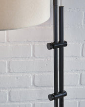 Load image into Gallery viewer, Baronvale Floor Lamp - 46 Furniture and Mattress Gallery

