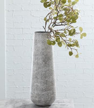 Load image into Gallery viewer, Fynn Vase - 46 Furniture and Mattress Gallery
