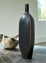 Load image into Gallery viewer, Rhaveney Vase (Set of 3) - 46 Furniture and Mattress Gallery
