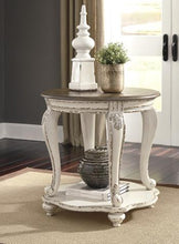 Load image into Gallery viewer, Realyn End Table - 46 Furniture and Mattress Gallery
