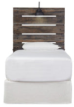 Load image into Gallery viewer, Drystan Bed - 46 Furniture and Mattress Gallery
