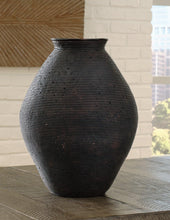 Load image into Gallery viewer, Hannela Vase - 46 Furniture and Mattress Gallery
