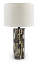 Load image into Gallery viewer, Ellford Table Lamp - 46 Furniture and Mattress Gallery
