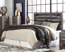 Load image into Gallery viewer, Drystan Bed - 46 Furniture and Mattress Gallery
