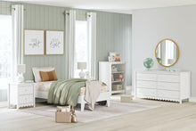 Load image into Gallery viewer, Hallityn Bed - 46 Furniture and Mattress Gallery
