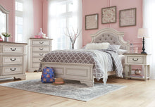 Load image into Gallery viewer, Realyn Bed - 46 Furniture and Mattress Gallery
