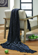 Load image into Gallery viewer, Tamish Throw (Set of 3) - 46 Furniture and Mattress Gallery
