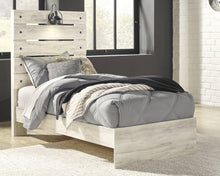 Load image into Gallery viewer, Cambeck Bed - 46 Furniture and Mattress Gallery
