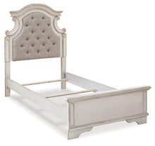 Load image into Gallery viewer, Realyn Bed - 46 Furniture and Mattress Gallery
