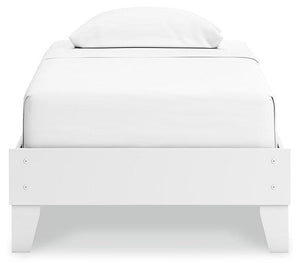 Hallityn Bed - 46 Furniture and Mattress Gallery