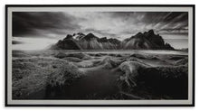 Load image into Gallery viewer, Delstone Wall Art - 46 Furniture and Mattress Gallery

