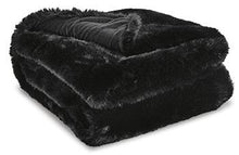 Load image into Gallery viewer, Gariland Throw - 46 Furniture and Mattress Gallery
