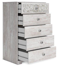 Load image into Gallery viewer, Paxberry Chest of Drawers - 46 Furniture and Mattress Gallery
