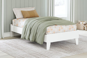 Hallityn Bed - 46 Furniture and Mattress Gallery