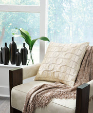 Load image into Gallery viewer, Kydner Pillow (Set of 4) - 46 Furniture and Mattress Gallery
