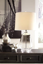 Load image into Gallery viewer, Jaslyn Table Lamp - 46 Furniture and Mattress Gallery
