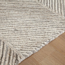 Load image into Gallery viewer, Leaford 5&#39; x 7&#39; Rug - 46 Furniture and Mattress Gallery
