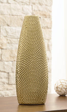 Load image into Gallery viewer, Efim Vase - 46 Furniture and Mattress Gallery
