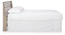 Load image into Gallery viewer, Hasbrick Bed - 46 Furniture and Mattress Gallery

