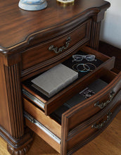 Load image into Gallery viewer, Lavinton Bedroom Set - 46 Furniture and Mattress Gallery
