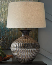 Load image into Gallery viewer, Magan Table Lamp - 46 Furniture and Mattress Gallery
