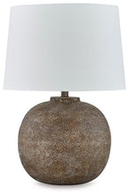 Load image into Gallery viewer, Neavesboro Lamp Set - 46 Furniture and Mattress Gallery
