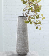 Load image into Gallery viewer, Fynn Vase - 46 Furniture and Mattress Gallery
