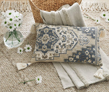 Load image into Gallery viewer, Winbury Pillow (Set of 4) - 46 Furniture and Mattress Gallery
