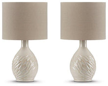 Load image into Gallery viewer, Garinton Lamp Set - 46 Furniture and Mattress Gallery
