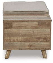 Load image into Gallery viewer, Gerdanet Storage Bench - 46 Furniture and Mattress Gallery
