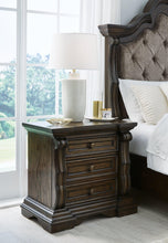 Load image into Gallery viewer, Maylee Bedroom Set - 46 Furniture and Mattress Gallery
