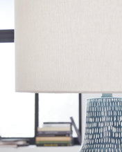 Load image into Gallery viewer, Schylarmont Table Lamp - 46 Furniture and Mattress Gallery
