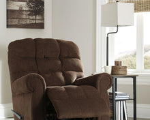 Load image into Gallery viewer, Shianne Floor Lamp - 46 Furniture and Mattress Gallery
