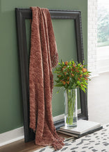 Load image into Gallery viewer, Tamish Throw (Set of 3) - 46 Furniture and Mattress Gallery
