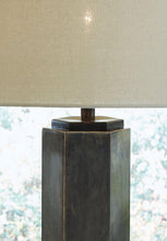 Load image into Gallery viewer, Dirkton Table Lamp - 46 Furniture and Mattress Gallery
