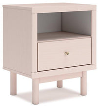 Load image into Gallery viewer, Wistenpine Bedroom Package - 46 Furniture and Mattress Gallery
