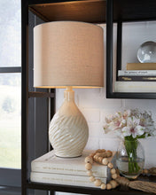 Load image into Gallery viewer, Garinton Lamp Set - 46 Furniture and Mattress Gallery
