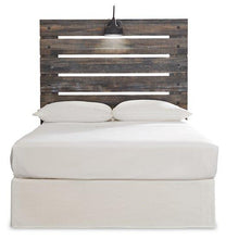 Load image into Gallery viewer, Drystan Bed - 46 Furniture and Mattress Gallery

