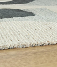 Load image into Gallery viewer, Edrickhill Rug - 46 Furniture and Mattress Gallery
