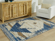 Load image into Gallery viewer, Varnler Rug - 46 Furniture and Mattress Gallery
