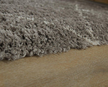 Load image into Gallery viewer, Wrenlow Rug - 46 Furniture and Mattress Gallery
