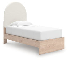 Load image into Gallery viewer, Arloster Upholstered Bed
