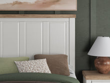 Load image into Gallery viewer, Savonport Bed
