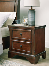 Load image into Gallery viewer, Trellington Nightstand - 46 Furniture and Mattress Gallery
