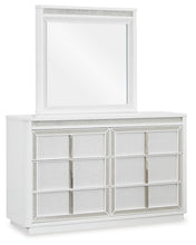 Load image into Gallery viewer, Chalanna Bedroom Set
