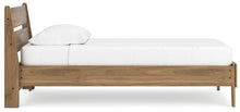 Load image into Gallery viewer, Deanlow Bedroom Package
