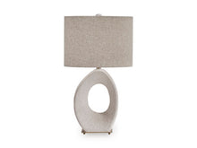 Load image into Gallery viewer, Trentlen Table Lamp - 46 Furniture and Mattress Gallery
