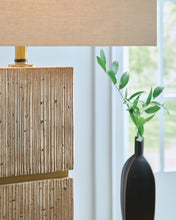 Load image into Gallery viewer, Laddner Table Lamp
